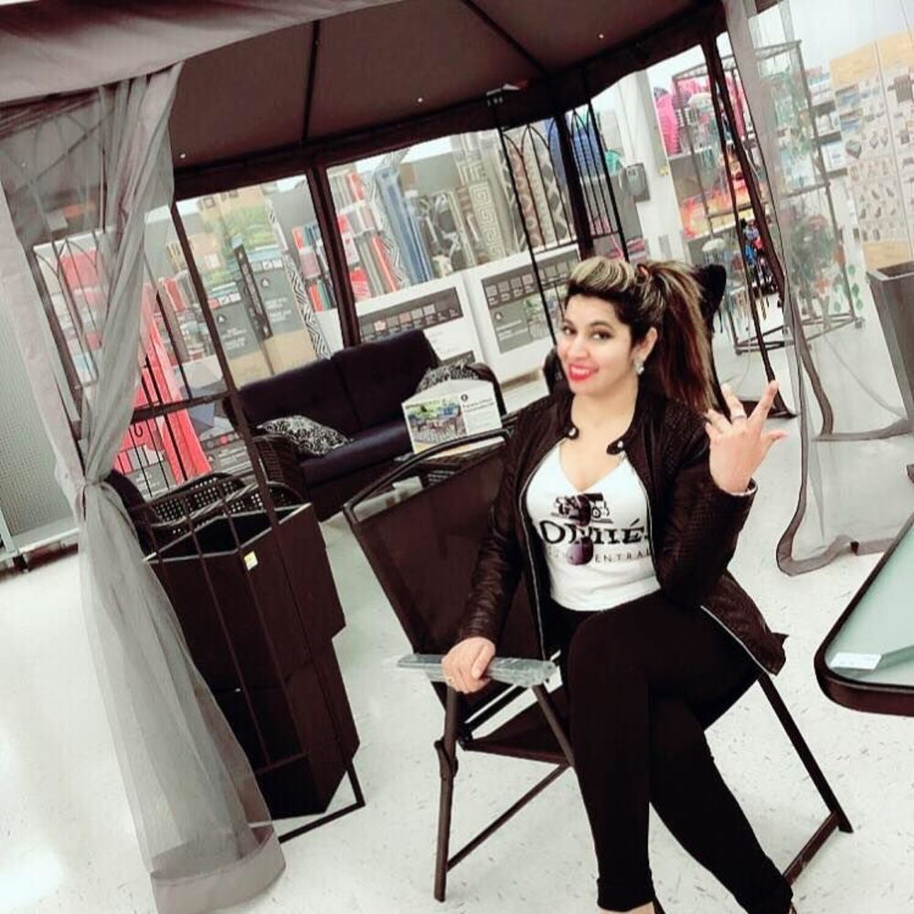 Meet your Posher, Kimi